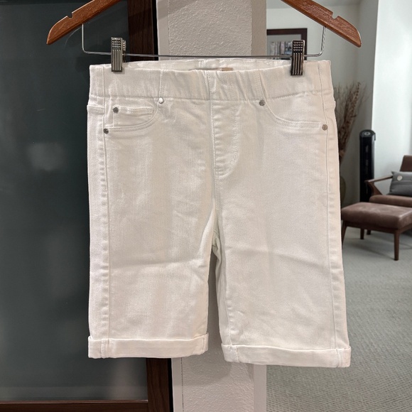 Liverpool Los Angeles "Chloe" Pull-on Bermuda Shorts - White Size 0/25 - Picture 4 of 11